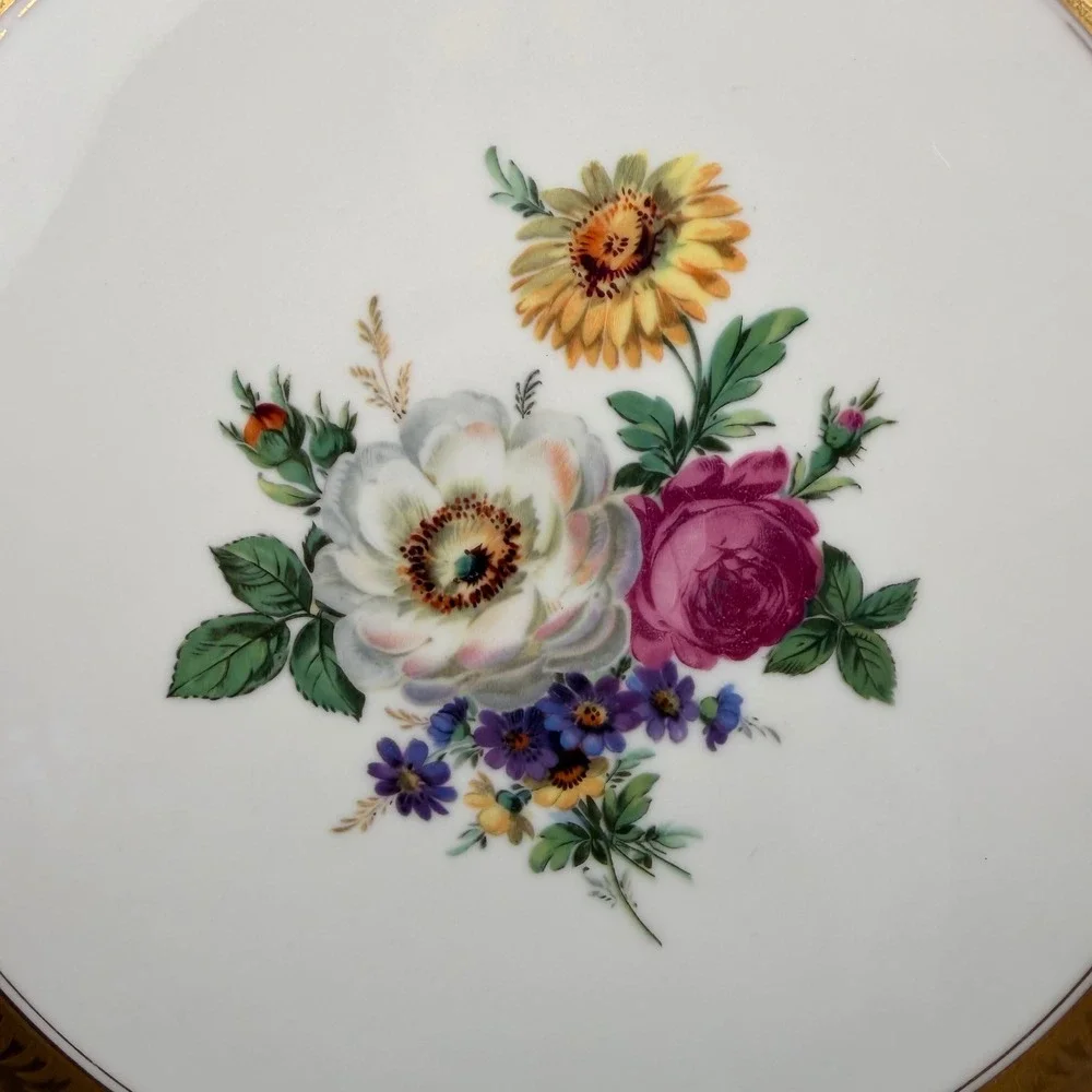 Vintage Rosenthal Moliere Alt Brabant Gold Gilt 13.25
